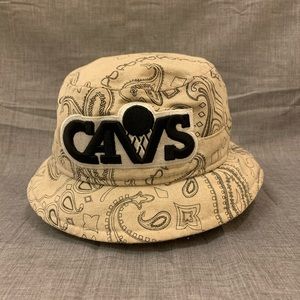 Cleveland Cavaliers NEWERA NBA HARDWOOD Bucket Hat
